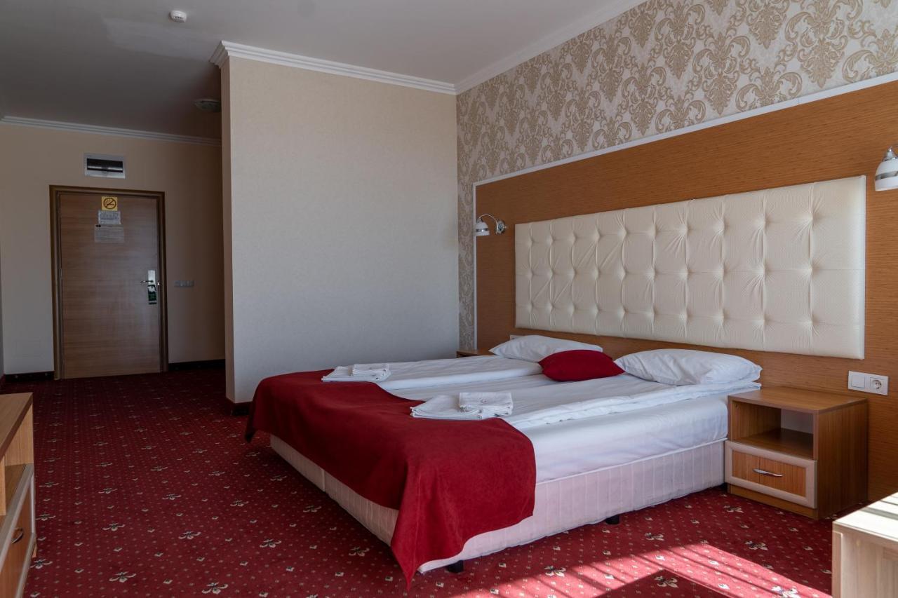 Hotel Paradise Ognyanovo  Extérieur photo